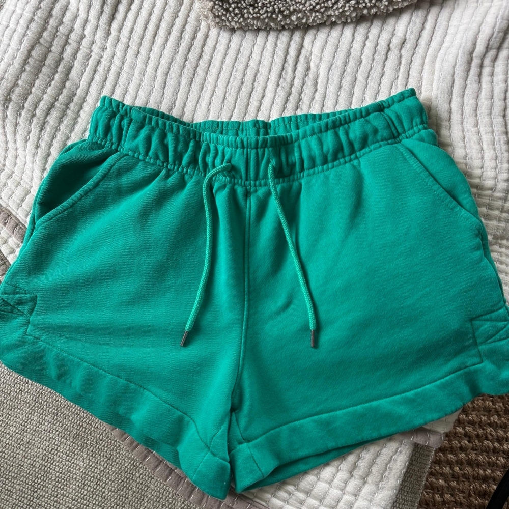 Universal Thread Teal Elastic Drawstring Athletic Shorts